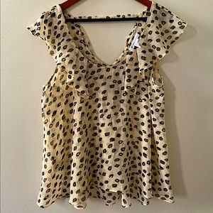 BCBG French-Style Abstract Polka Dot Flutter Top